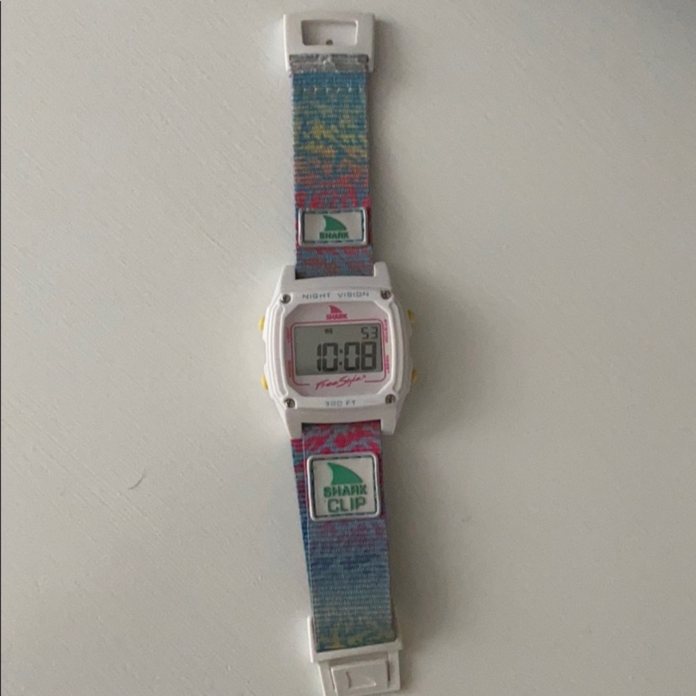 freestyle shark watch